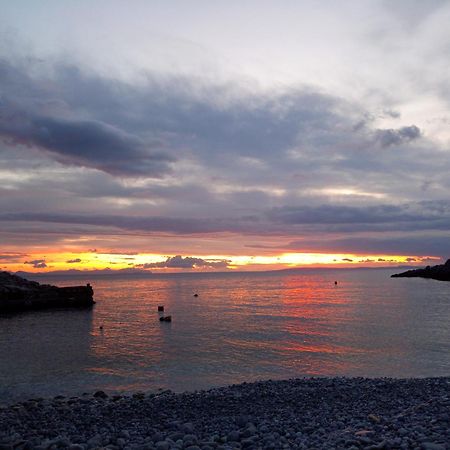 Отель Marathos Bay Kokkala Экстерьер фото