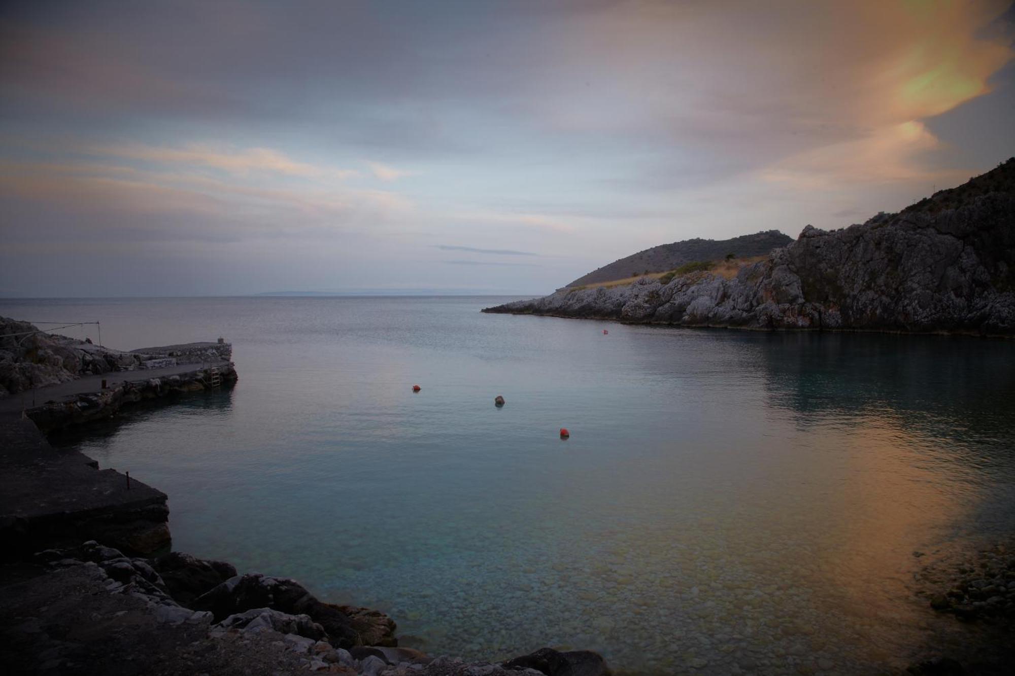 Отель Marathos Bay Kokkala Экстерьер фото